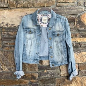 I Love H81 denim jean jacket. Size small